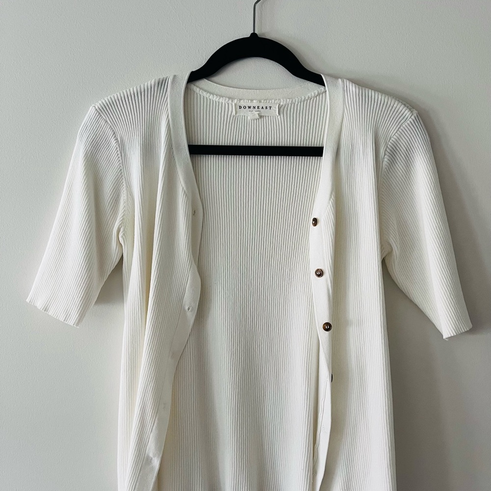 NOT FOR SALE- DownEast White Ribbed Knit Top